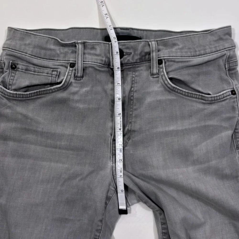 Joe's Jeans Brixton Straight + Narrow Gray Light Denim 32x29